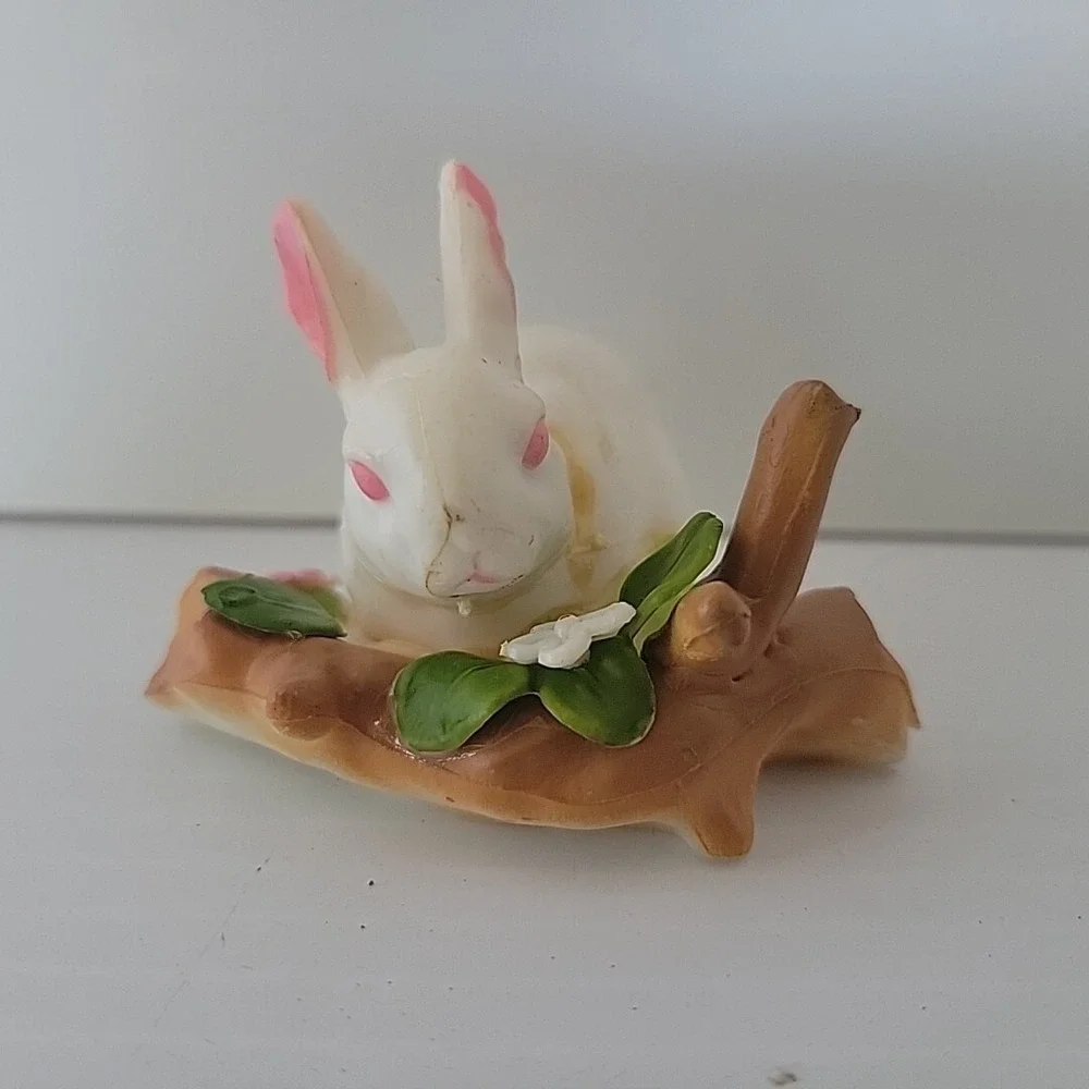 Vintage Wilton Bunny Cake Topper Figurine 1973 Plastic 1316-273‎ Rabbit Easter